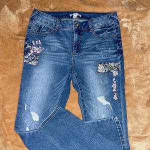Signature Studio ankle jeans sz 6